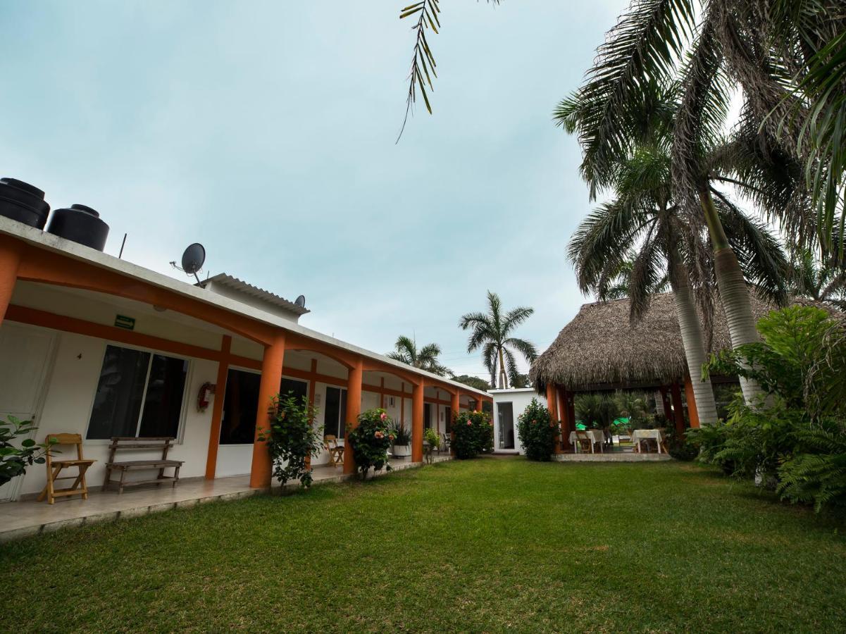 Hotel Y Restaurant Casa Del Mar Коста-Смеральда Экстерьер фото